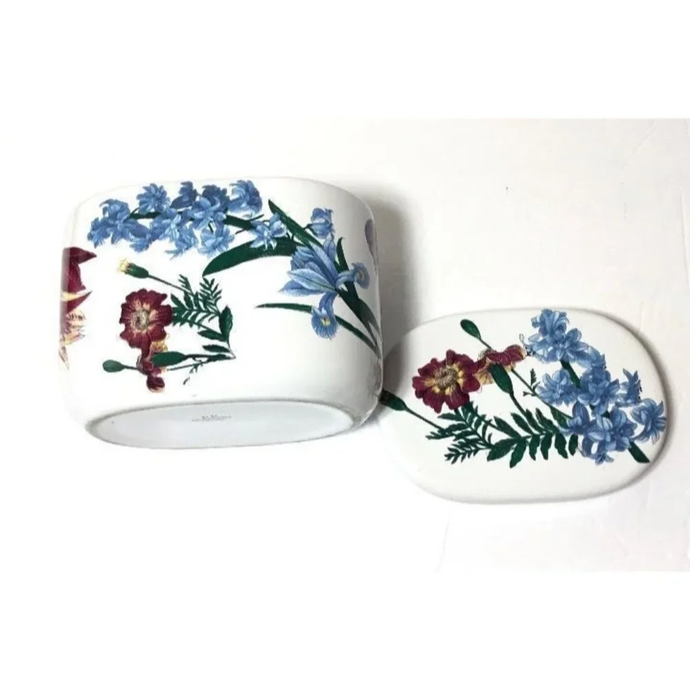 Williams Sonoma RB Bernarda Container
